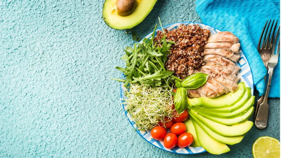 ¿Qué dieta se recomienda después de una cirugía estética?